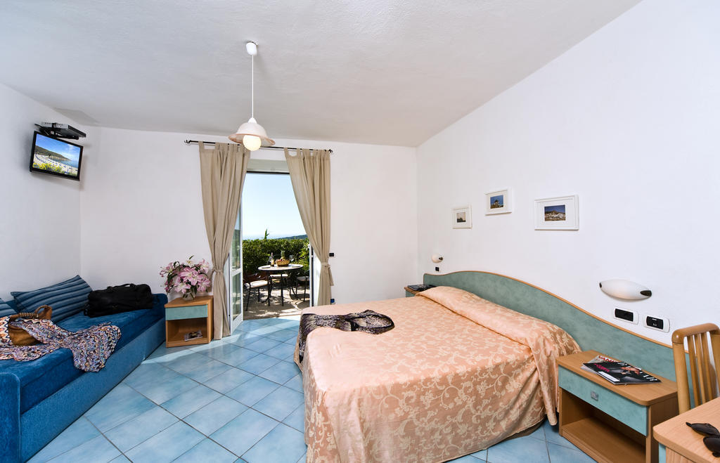 Hotel Poggio Del Sole Forio di Ischia 部屋 写真