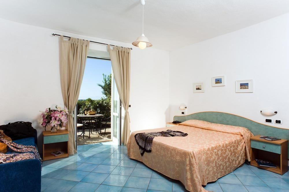 Hotel Poggio Del Sole Forio di Ischia エクステリア 写真