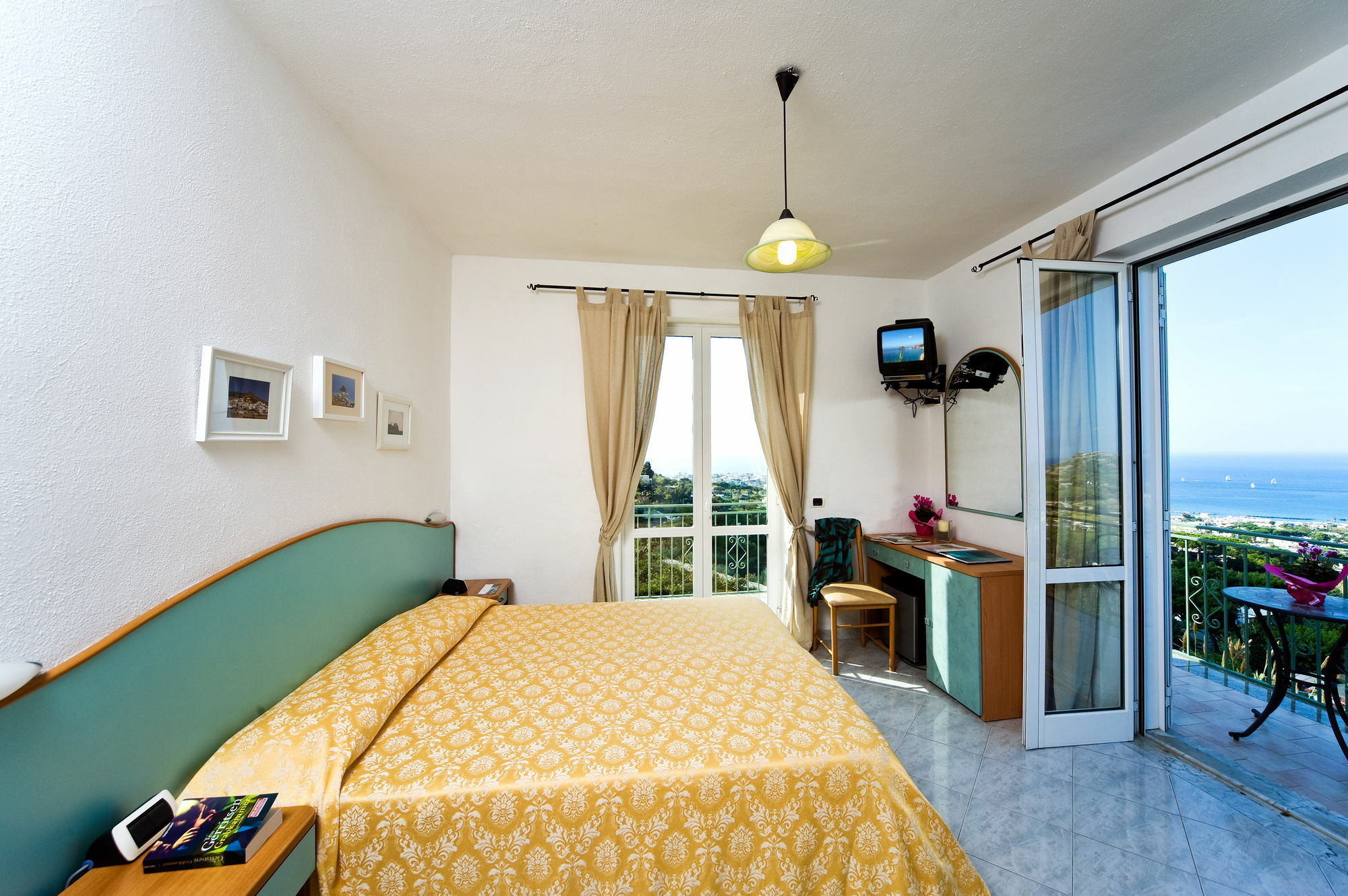 Hotel Poggio Del Sole Forio di Ischia エクステリア 写真